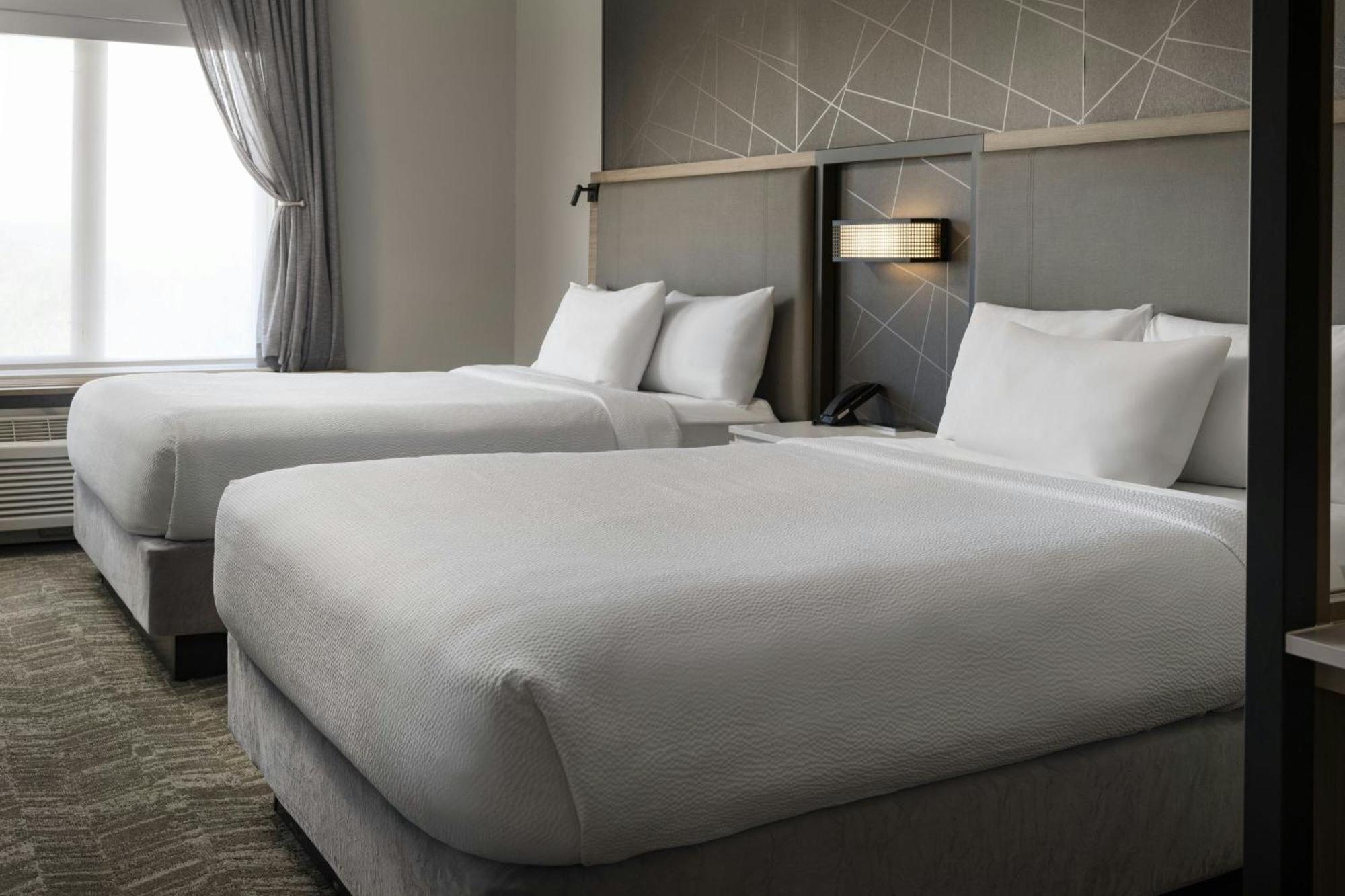 Hotel Vista Sierra Оберн Екстер'єр фото